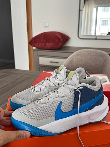 37,5 Beden nike basketbol ayakkabısı