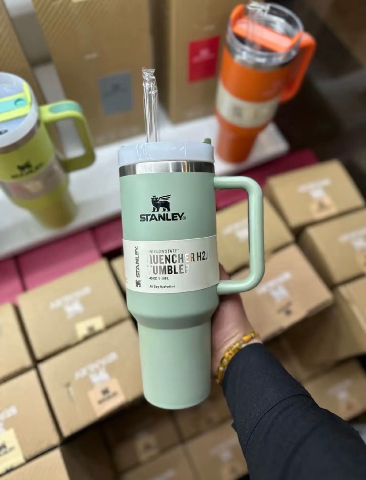 Stanley Pipetli Termos - Görsel 4