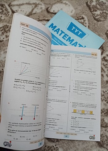 Beden TYT Fizik ve Matematik Soru Bankası Seti