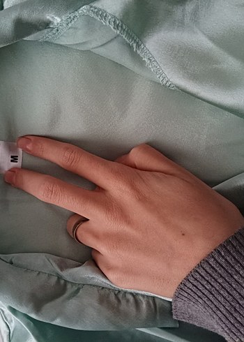 Gri Kadın Midi Saten Pijama Takımı - Görsel 4