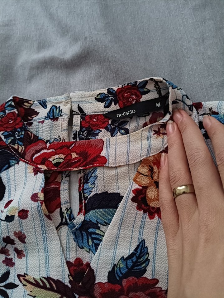 Çiçek Desenli Bohem Uzun Kollu Bluz - Görsel 3