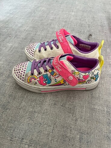 34 Beden Skechers ayakkabi