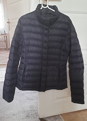 Şişme mont Lacoste