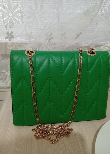 Zincir Detaylı Yeşil Deri El Çantası - Görsel 6