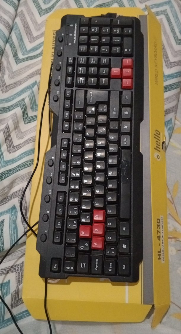 Kırmızı Ok Tuşlu Siyah Klavye - Görsel 2