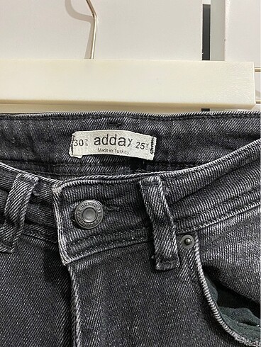 Addax Slim fit yırtık siyah jean
