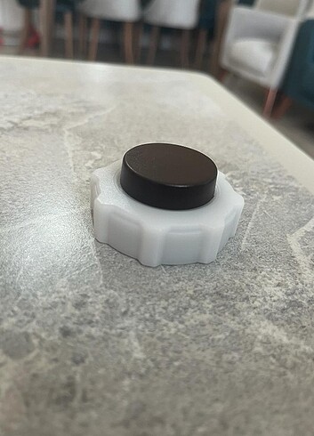 Renault yedek su deposu kapağı  - Görsel 2