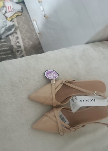Zara Bej Rugan Stiletto Topuklu Kadın Ayakkabı