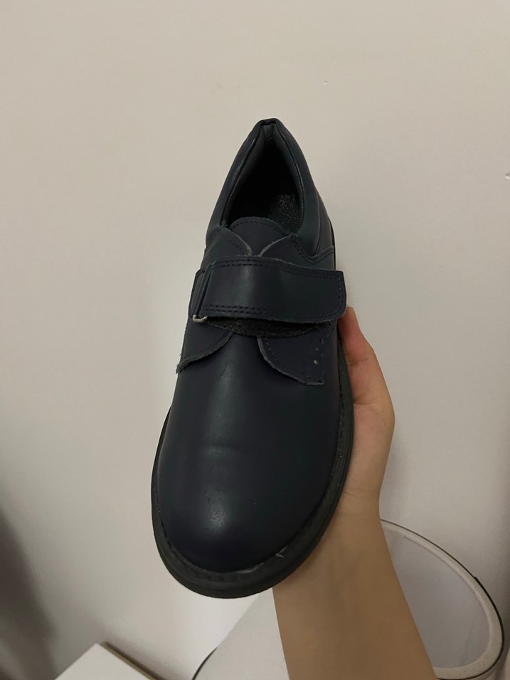 Çocuklar için Mavi Bağcıksız Kemerli Ayakkabı - Görsel 3