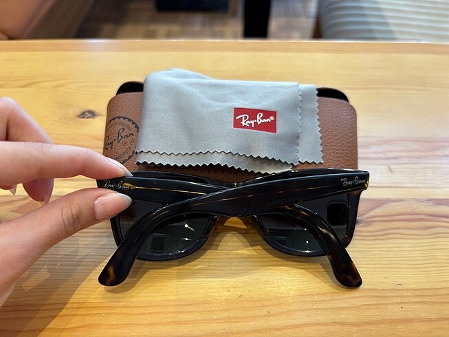 Ray Ban Rayban güneş gözlüğü kahverengi