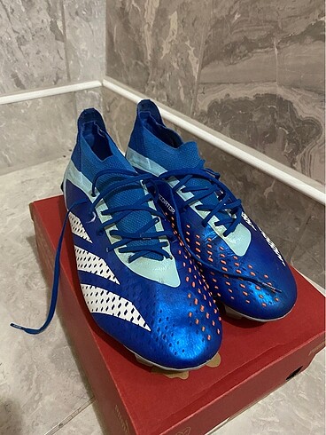 Adidas predatör