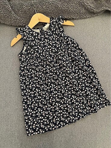 H&M 1.5/2 yaş uyumlu fırfırlı elbise