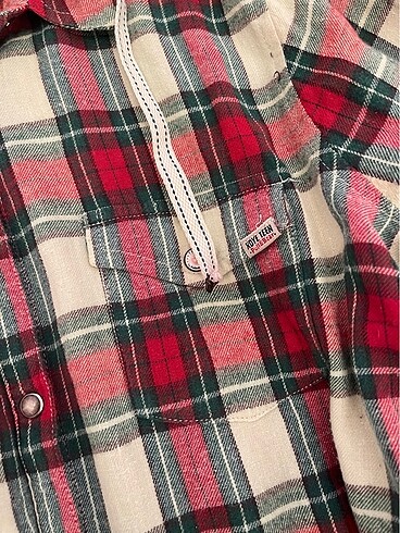m Beden Pull&bear oduncu kapüşonlu gömlek