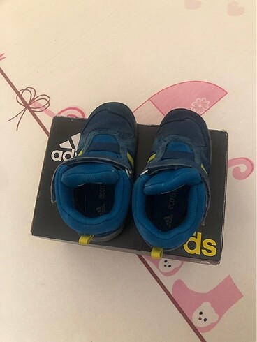 25 Beden Adidas bot