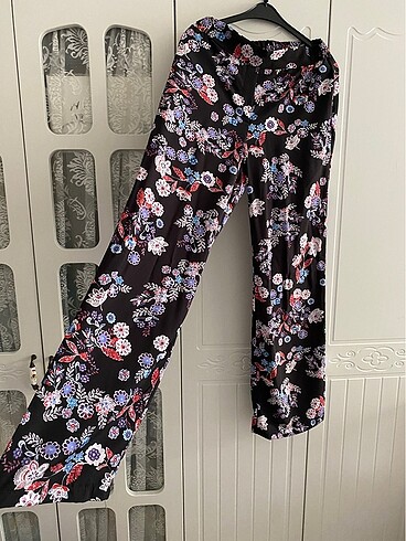38 Beden Cicek Desenli bol pantalon