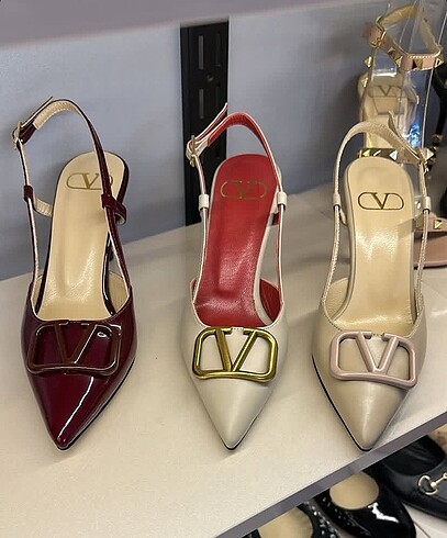 Valentino Yepyeni modeller