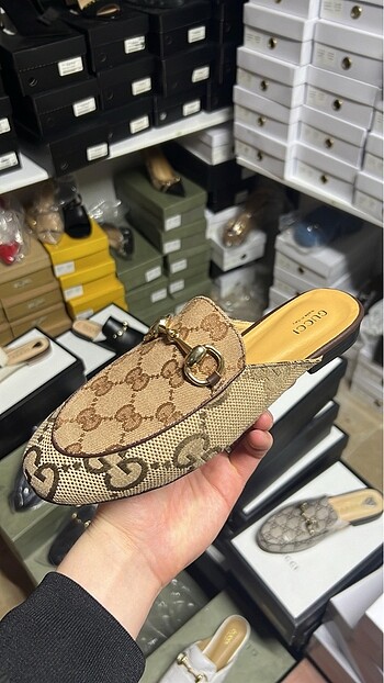 Gucci terlik