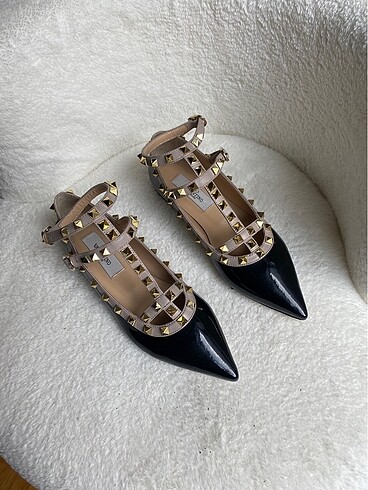 Valentino Valentino