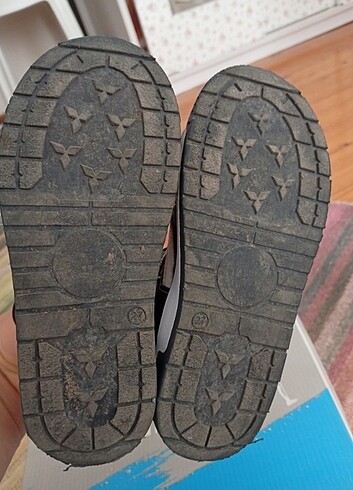 27 Beden lacivert Renk Yeni.