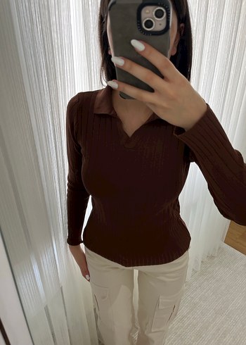 Düğmeli V Yakalı Kahverengi Kadın Triko - Görsel 2