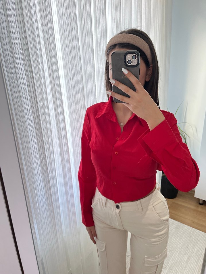 Kırmızı V Yakalı bel detaylı Kadın Gömlek - Görsel 2