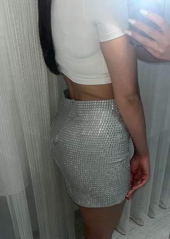 Gri taşlı Mini Etek - Görsel 3