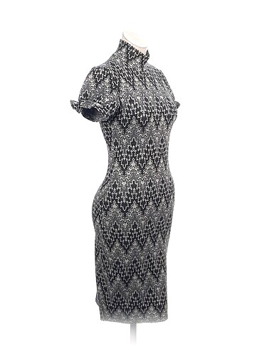 Vintage Love PreLoved Kısa Elbise %70 İndirimli.