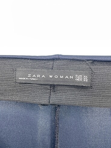 xl Beden lacivert Renk Zara Kumaş Pantolon %70 İndirimli.