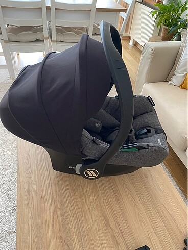 Mamas & Papas Avionaut Cosmo i-Size BEBEK PUSET ve Ana Kucağı Adaptörü