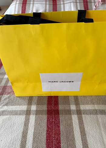 Marc Jacobs m