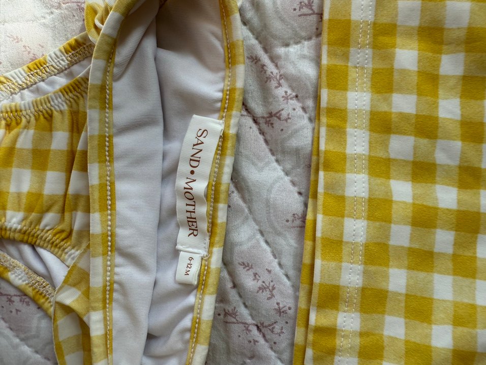 SAND.MOTHER marka 6-12 ay sarı Kareli Fırfırlı kız Bebek mayosu - Görsel 4