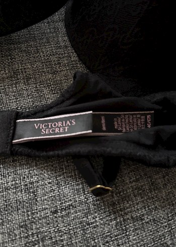 Siyah Victorias Secret sütyen34C beden - Görsel 2