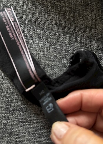 Siyah Victorias Secret sütyen34C beden - Görsel 3