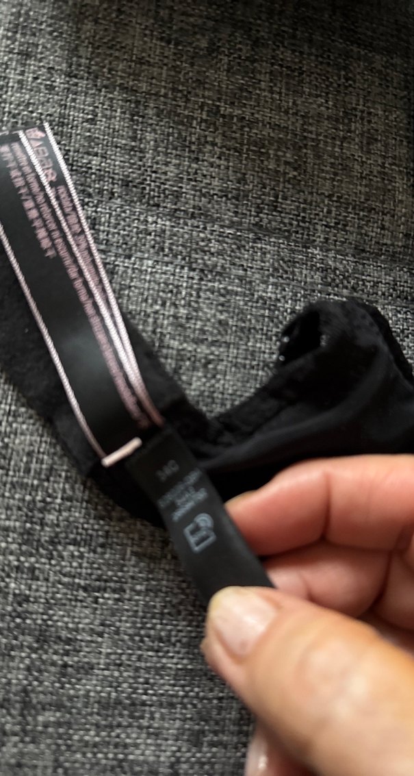 Siyah Victorias Secret sütyen34C beden - Görsel 3