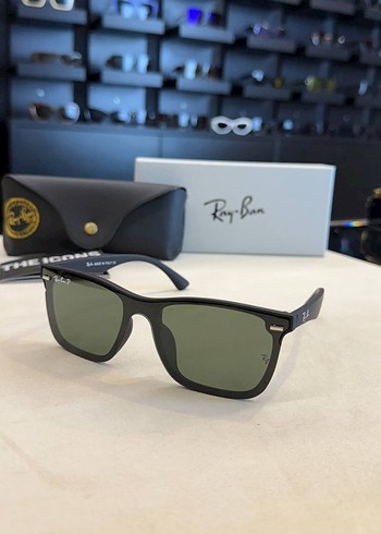 Ray Ban