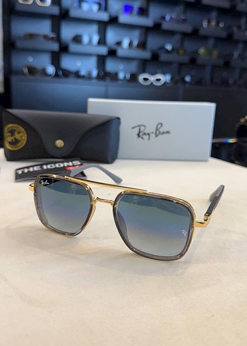 Ray Ban