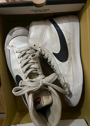 Nike blazer
