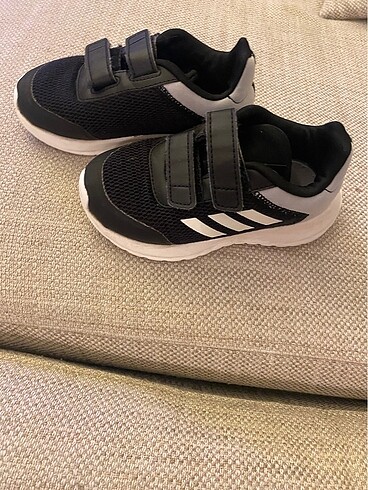 Adidas bebek ayakkabısı