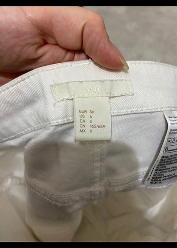 H&M Şort - Görsel 3