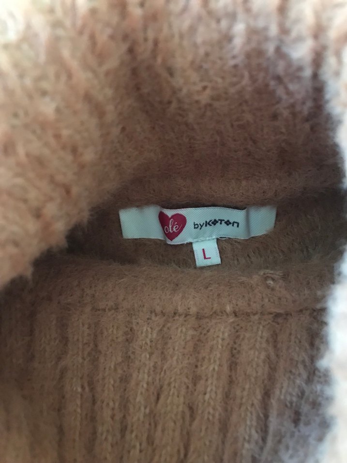 Boğazlı yün kazak - Görsel 3