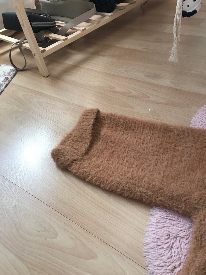 Boğazlı yün kazak - Görsel 2