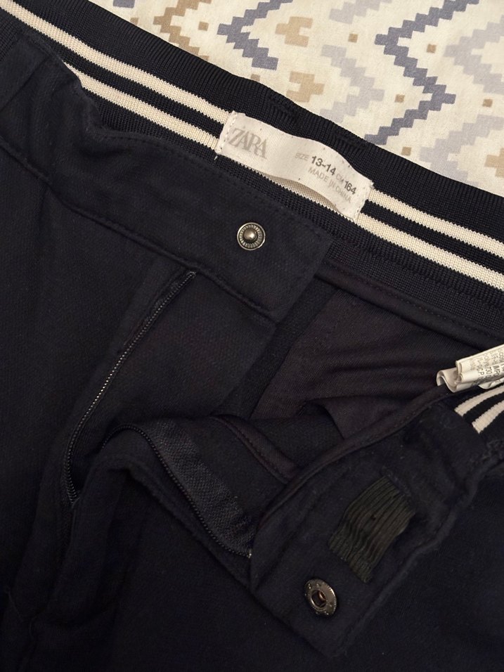 Siyah çocuk rahat pantolon Zara - Görsel 2