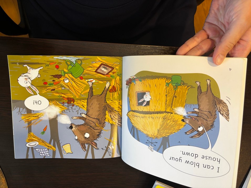 Üç Küçük Tavşan - Çocuk Kitabı İngilizce - Görsel 2