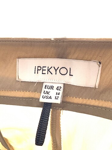 42 Beden çeşitli Renk ipekyol Kumaş Pantolon %70 İndirimli.