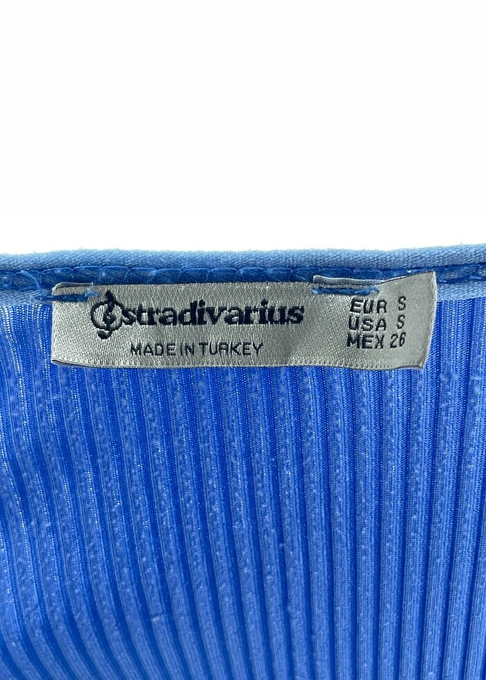 Stradivarius Askılı %70 İndirimli. - Görsel 4