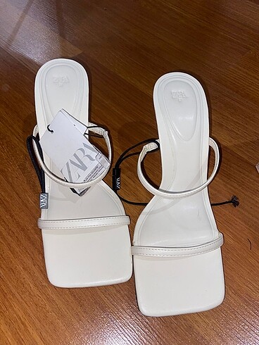 Zara topuklu ayakkabı