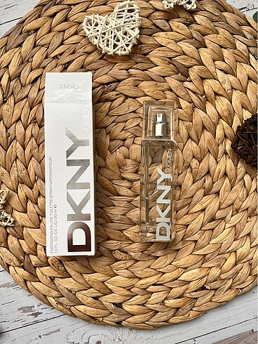  Beden Renk DKNY Women EDT 30 ml. Orjinal yurtdışından geldi