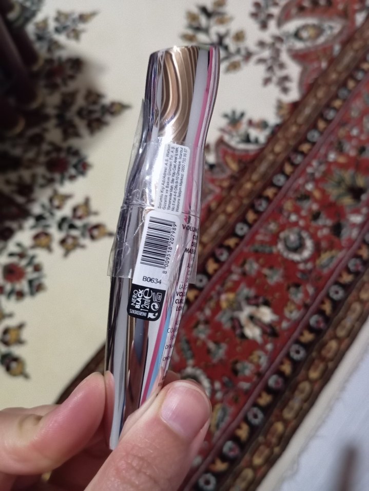 Deborah Extraordinary Maskara - Gri - Görsel 2