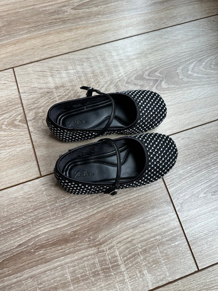 Zara 26 Kız Çocuk Puantiyeli Tokalı Babet - Görsel 2