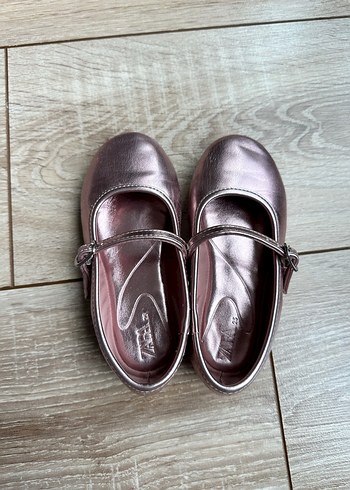 Zara 25 Klasik Tasarımlı Kız Çocuk pembe Rugan Babet - Görsel 4